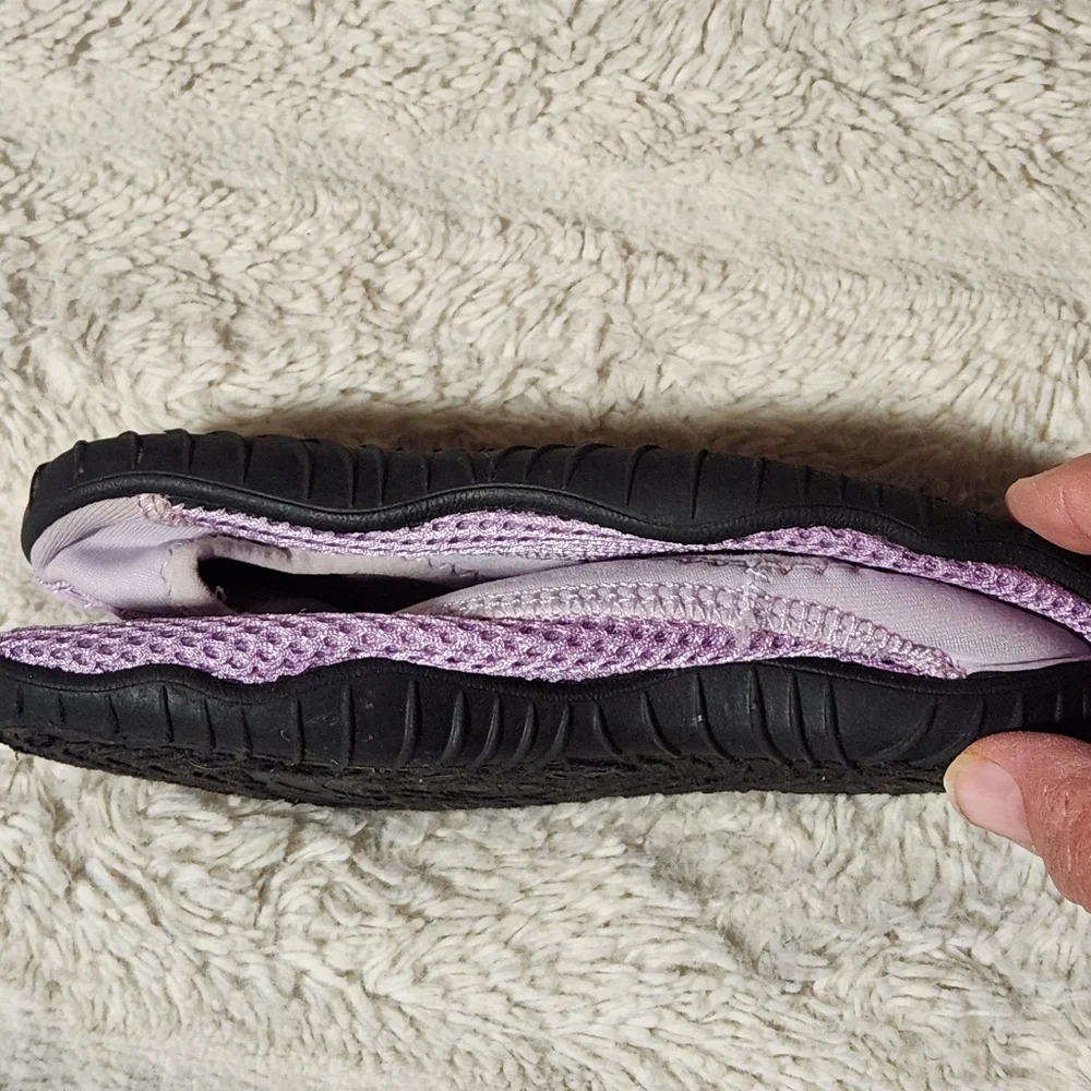 Wonder Nation Children’s Kids Girls Water Shoes Sz 11/12 Purple Mesh
